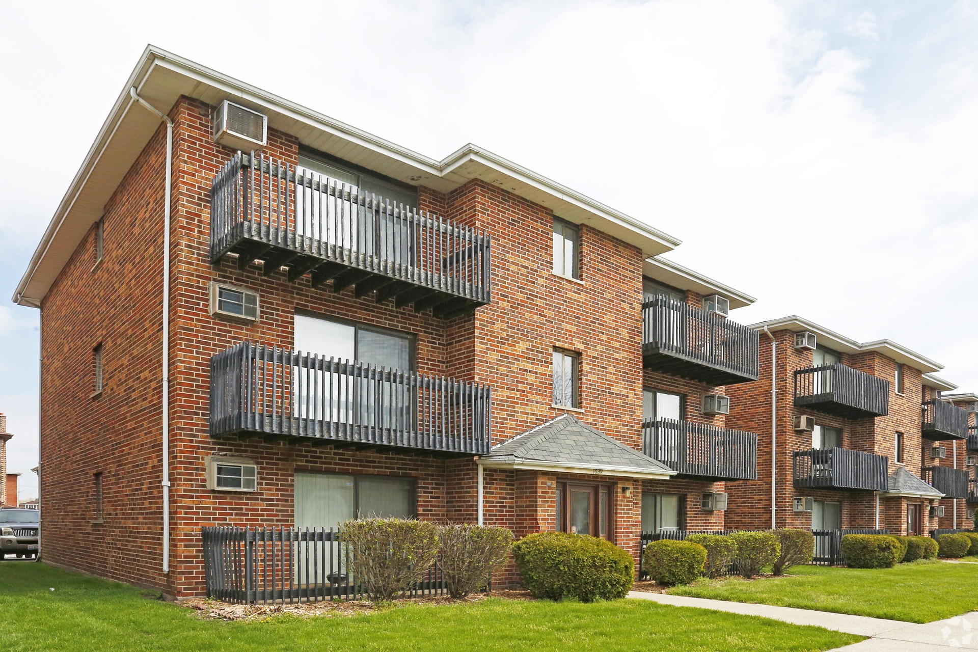 Dynasty Properties apartment community in Calumet City Illinois